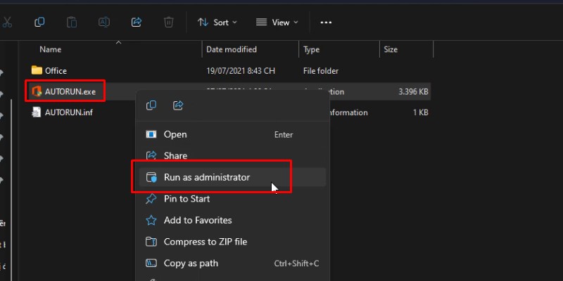 Office 2021: Nâng Cấp Trải Nghiệm Làm Việc và Học Tập 12 Chuột phải và chọn run as admin