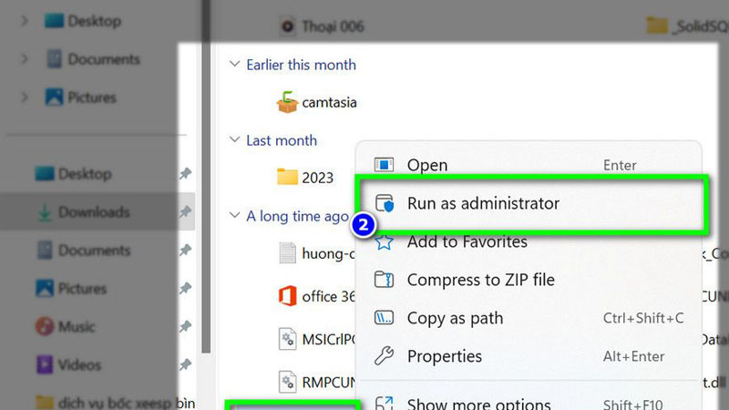 Chọn vào mục “Run as administrator”